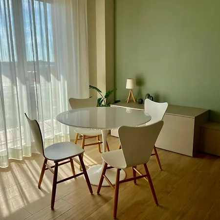 Interno 5 - アパート