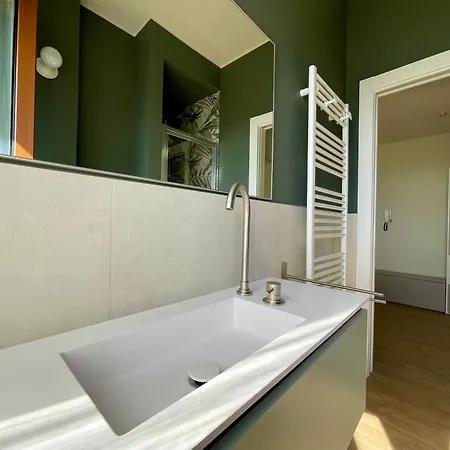 Interno 5 -