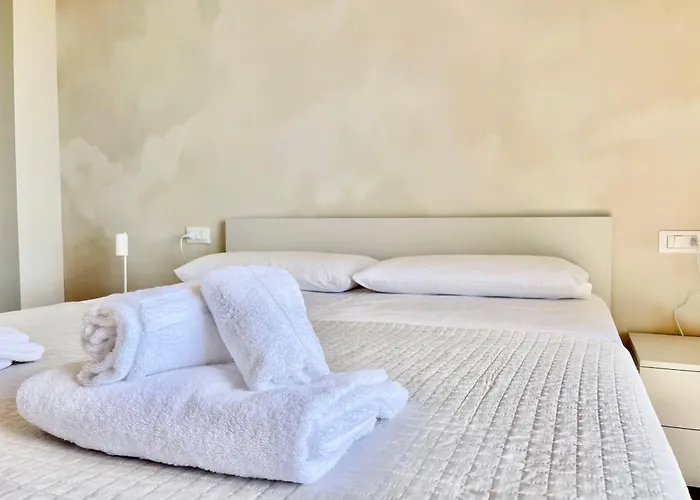 Interno 5 - * Sarzana